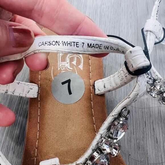 White Silver And Rhinestone Strap Sandals Size 7 - Picture 5 of 8